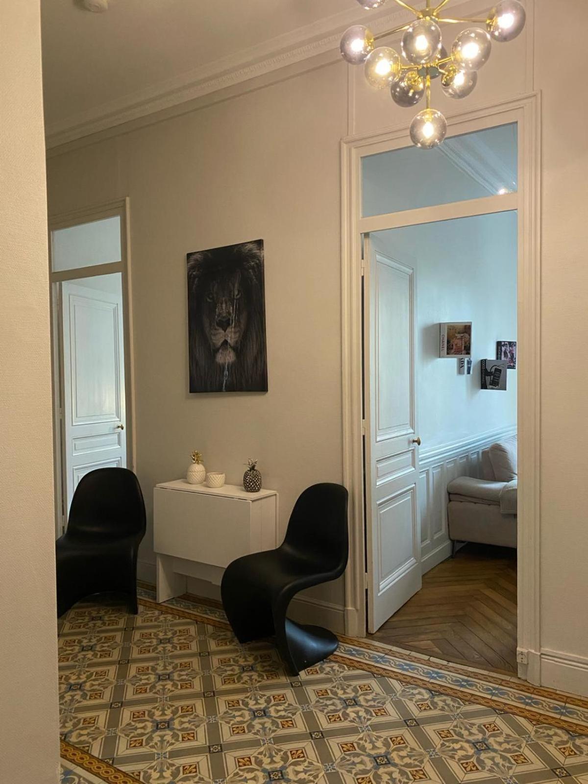 Belges Apartment Lyon Exterior photo